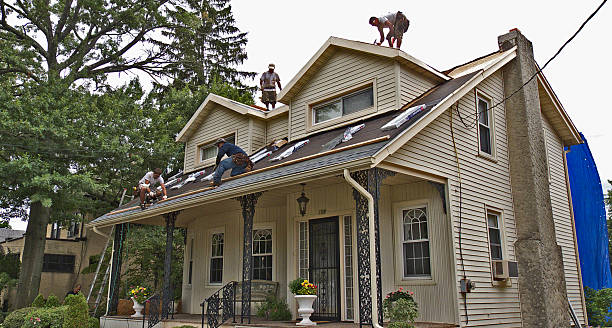Best Residential Roofing Contractor  in Calumet Park, IL